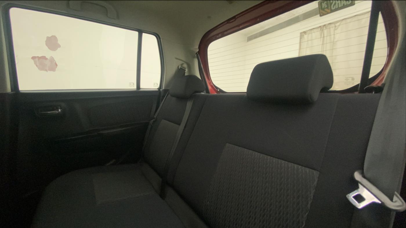 2014 Maruti Wagon R Stingray VXI, Petrol, Manual, 24,517 km, Right Side Rear Door Cabin
