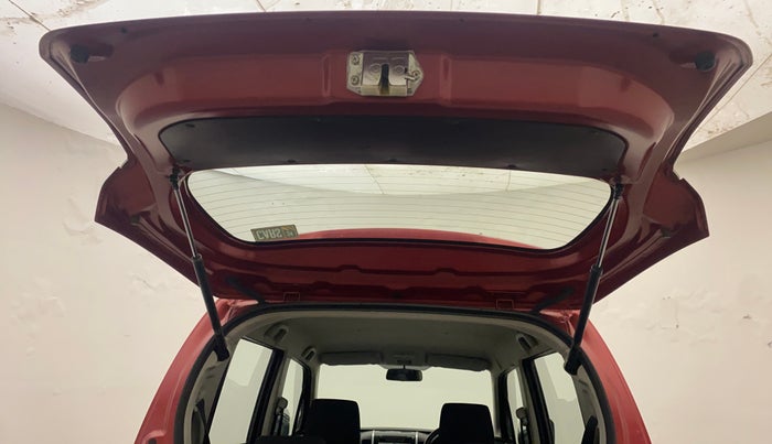 2014 Maruti Wagon R Stingray VXI, Petrol, Manual, 24,517 km, Boot Door Open