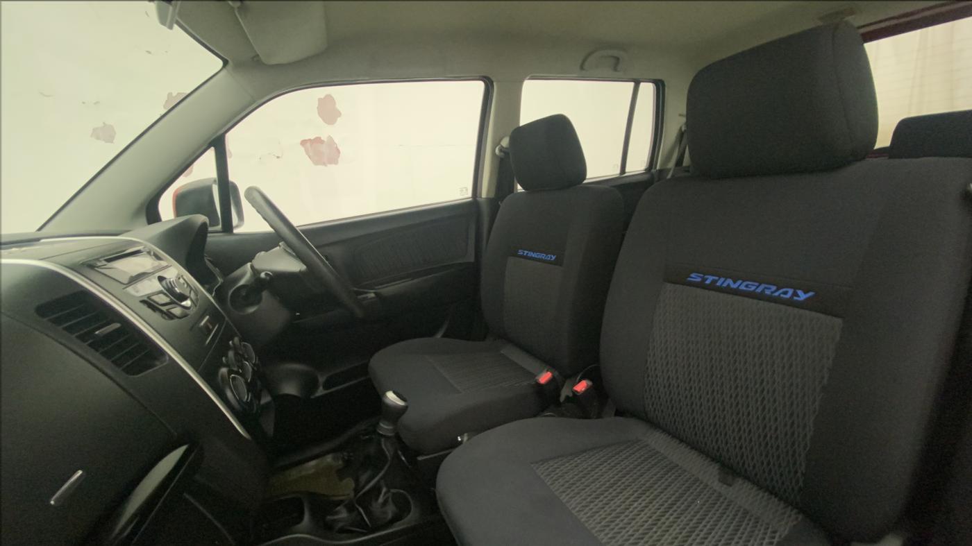 2014 Maruti Wagon R Stingray VXI, Petrol, Manual, 24,517 km, Right Side Front Door Cabin