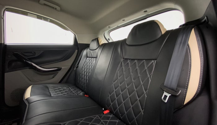 2019 Tata NEXON XM 1.5, Diesel, Manual, 70,862 km, Right Side Rear Door Cabin