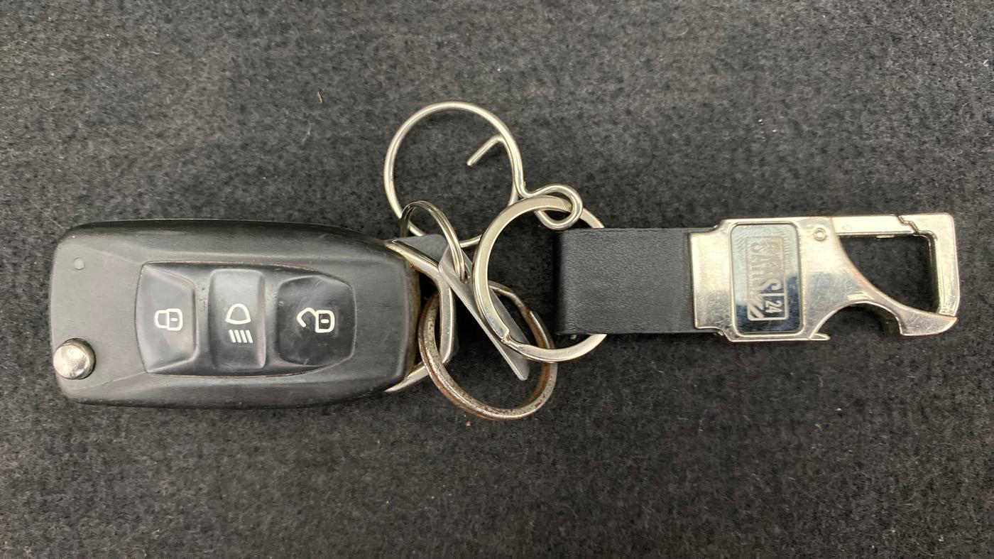 2019 Tata NEXON XM 1.5, Diesel, Manual, 70,862 km, Key Close Up