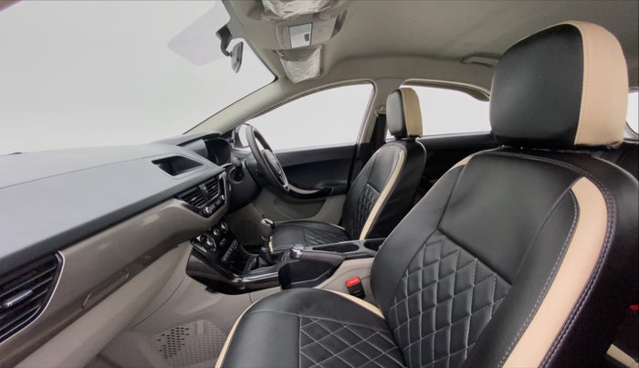 2019 Tata NEXON XM 1.5, Diesel, Manual, 70,862 km, Right Side Front Door Cabin