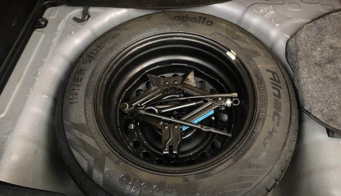 2019 Hyundai VENUE S 1.2, Petrol, Manual, 82,853 km, Spare Tyre