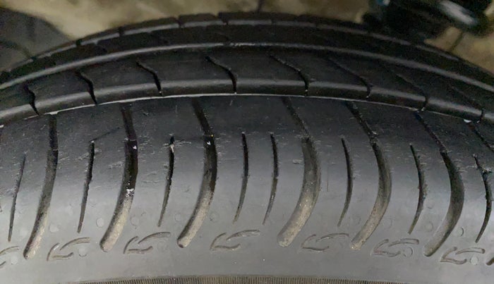 2020 Maruti S PRESSO VXI PLUS AGS, Petrol, Automatic, 15,067 km, Right Front Tyre Tread