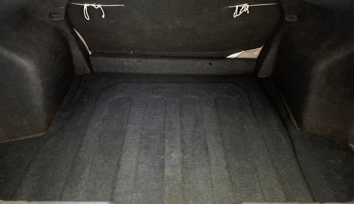 2013 Chevrolet Sail 1.2 BASE, Petrol, Manual, 46,787 km, Boot Inside