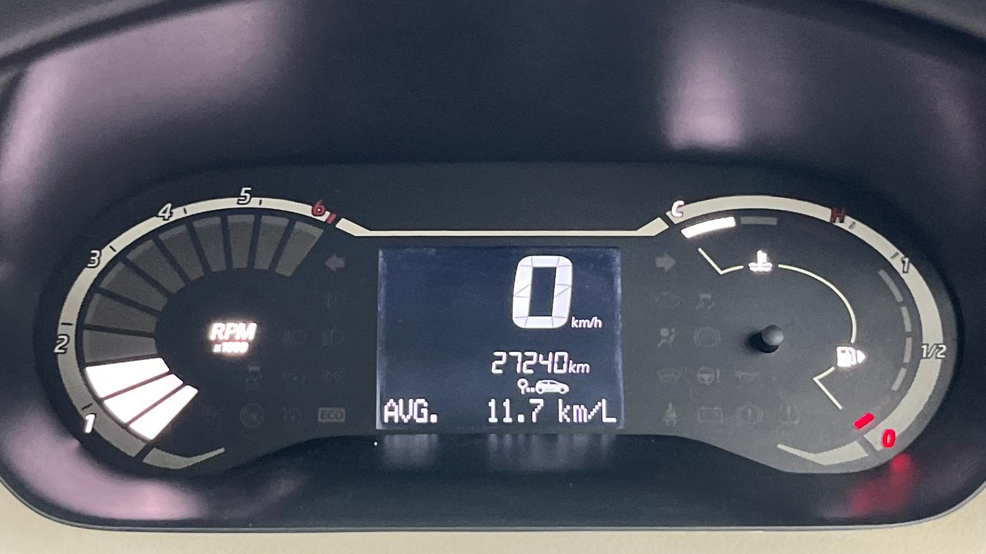 2022 Nissan MAGNITE XE, Petrol, Manual, 27,237 km, Odometer Image