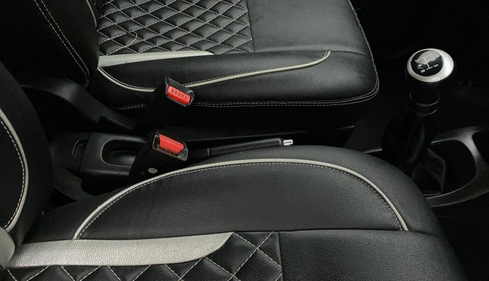 2013 Maruti Wagon R Stingray VXI, Petrol, Manual, 78,133 km, Gear Lever