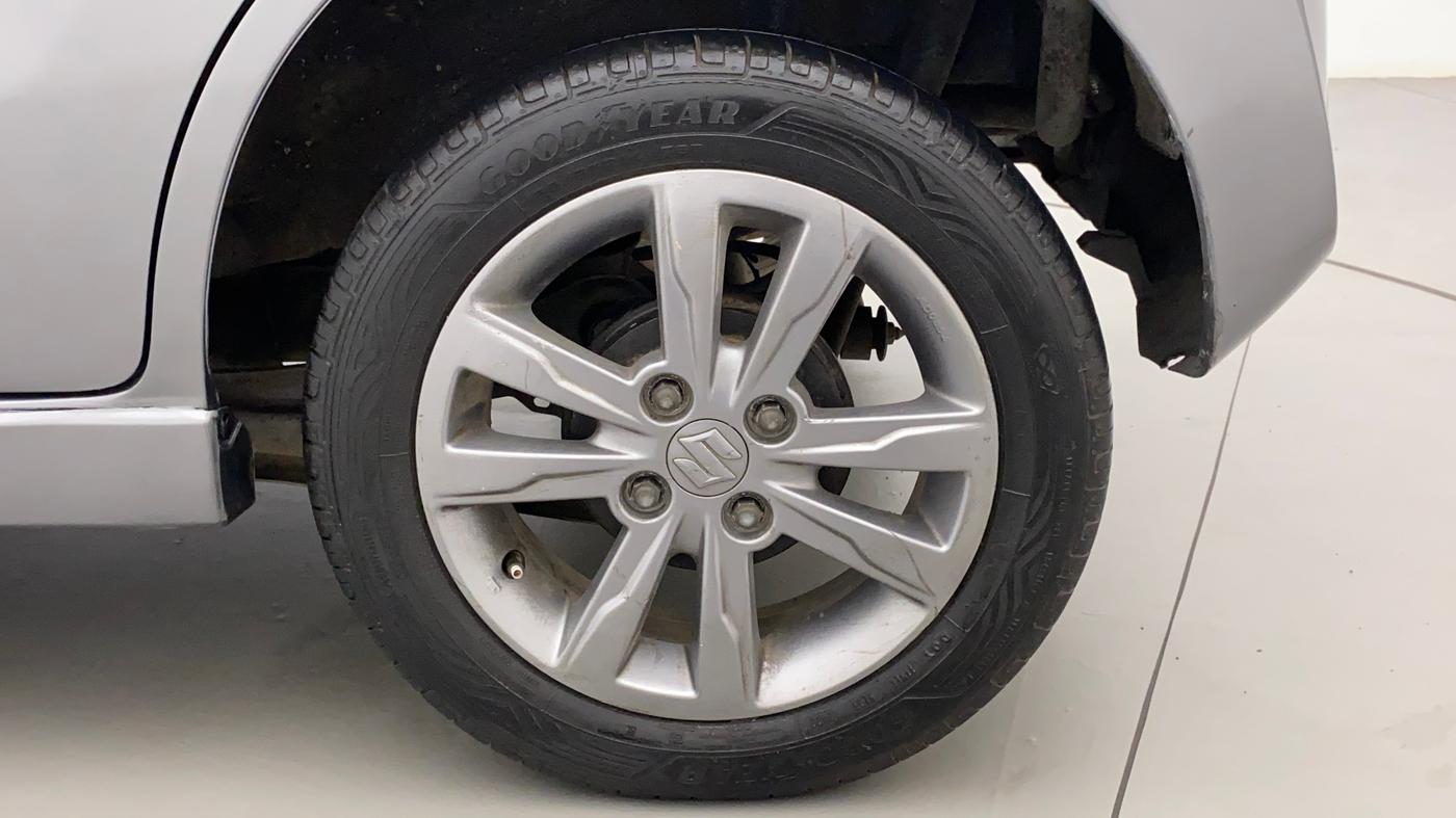2013 Maruti Wagon R Stingray VXI, Petrol, Manual, 78,133 km, Left Rear Wheel