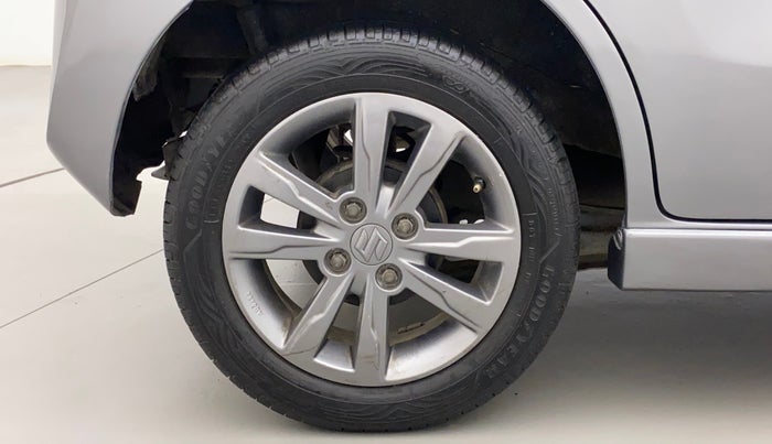 2013 Maruti Wagon R Stingray VXI, Petrol, Manual, 78,133 km, Right Rear Wheel