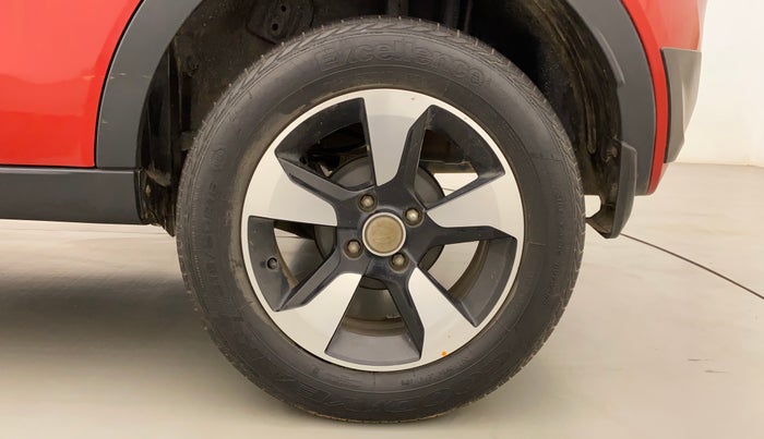 2019 Tata NEXON XZA PLUS PETROL DUAL TONE, Petrol, Automatic, 42,134 km, Left Rear Wheel