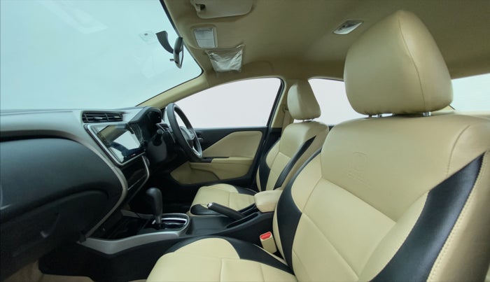 2018 Honda City V CVT, CNG, Automatic, 91,698 km, Right Side Front Door Cabin