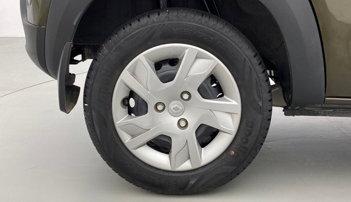 2021 Renault Kwid 1.0 RXT Opt, Petrol, Manual, 4,369 km, Right Rear Wheel