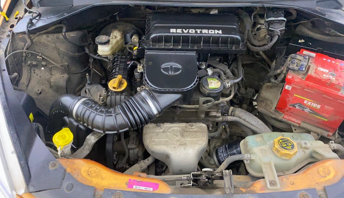 2016 Tata Tiago XT PETROL, Petrol, Manual, 70,339 km, Engine View - Right