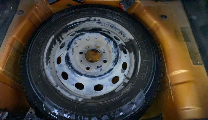 2016 Tata Tiago XT PETROL, Petrol, Manual, 70,339 km, Spare Tyre