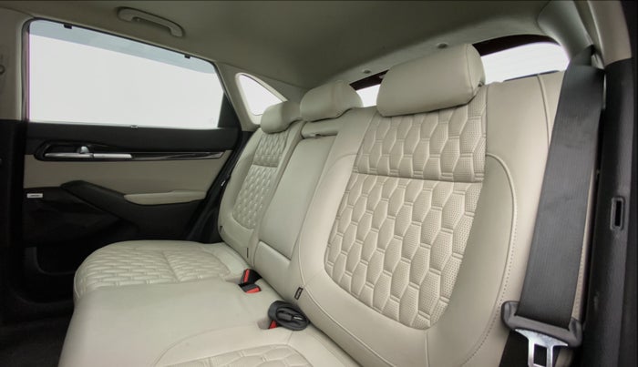 2019 KIA SELTOS HTX+ AT 1.5 DIESEL, Diesel, Automatic, 75,547 km, Right Side Rear Door Cabin