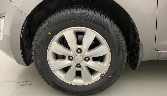 2014 Hyundai i20 SPORTZ 1.2, Petrol, Manual, 23,241 km, Left Front Wheel