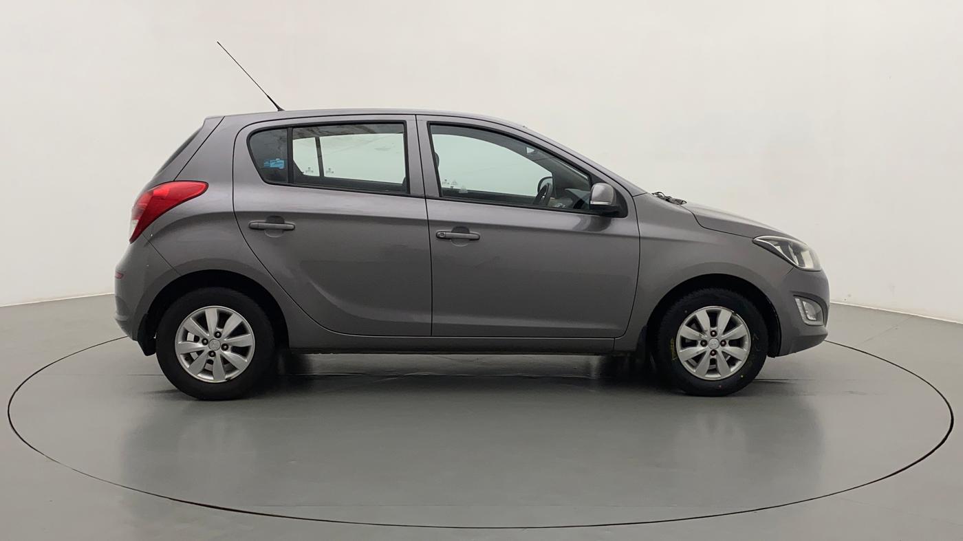 2014 Hyundai i20 SPORTZ 1.2, Petrol, Manual, 23,241 km, Right Side