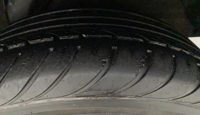 2014 Hyundai i20 SPORTZ 1.2, Petrol, Manual, 23,241 km, Left Rear Tyre Tread