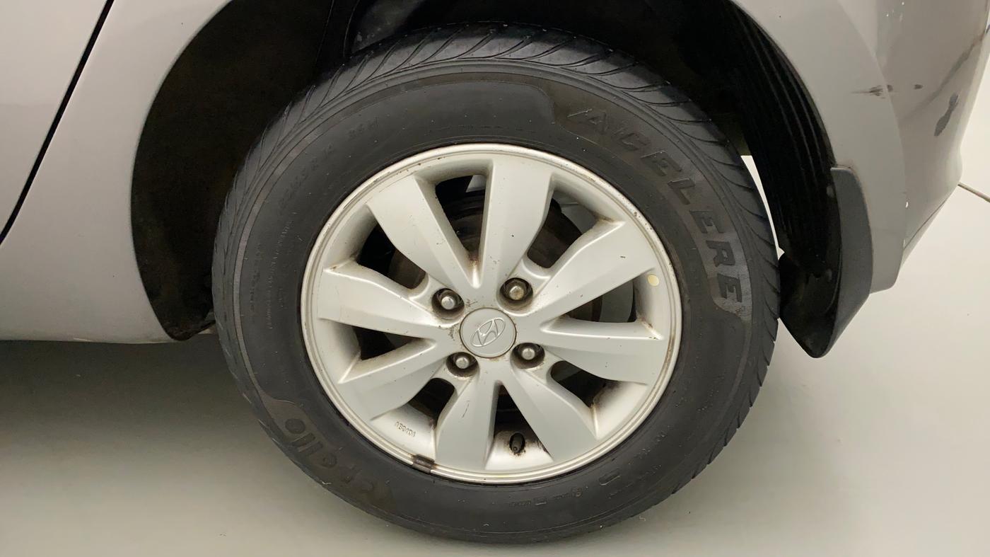 2014 Hyundai i20 SPORTZ 1.2, Petrol, Manual, 23,241 km, Left Rear Wheel