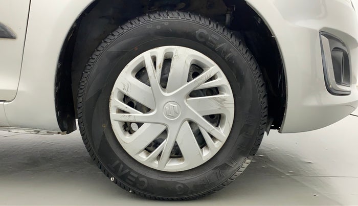 2015 Maruti Swift VXI, Petrol, Manual, 74,548 km, Right Front Wheel
