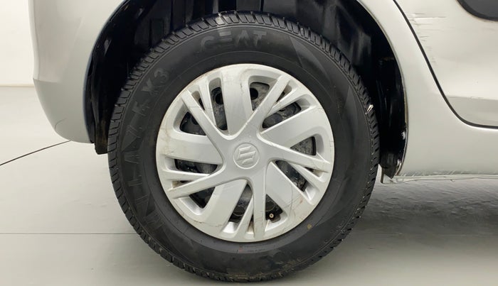 2015 Maruti Swift VXI, Petrol, Manual, 74,548 km, Right Rear Wheel