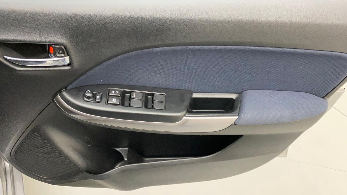2021 Toyota Glanza G, Petrol, Manual, 25,226 km, Driver Side Door Panels Control