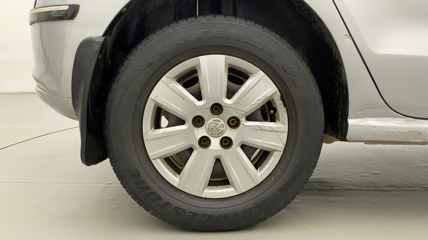 2011 Volkswagen Polo COMFORTLINE 1.2L PETROL, Petrol, Manual, 74,232 km, Right Rear Wheel