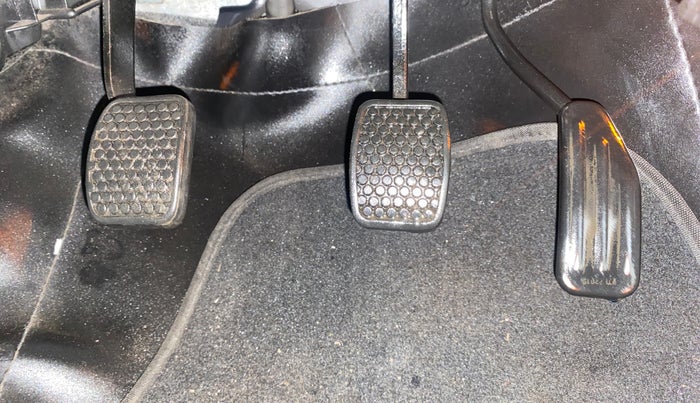 2015 Maruti Alto 800 LXI, Petrol, Manual, 22,953 km, Pedals