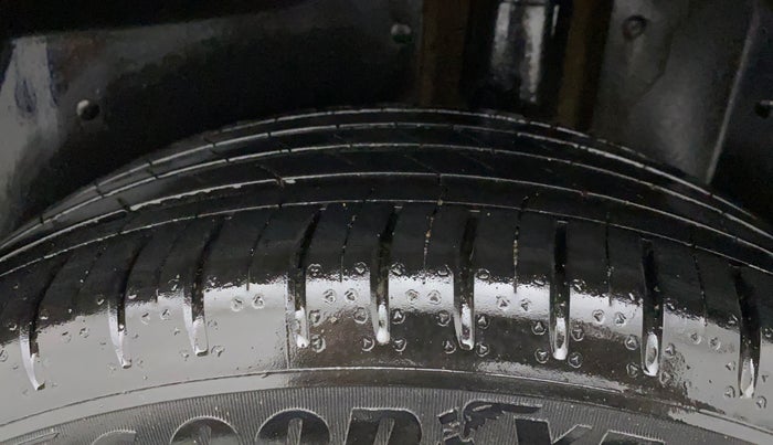 2021 MG HECTOR SHARP HYBRID 1.5 PETROL, Petrol, Manual, 20,753 km, Left Rear Tyre Tread