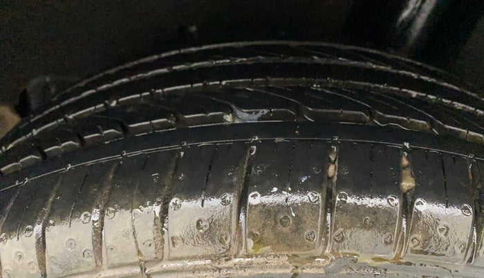 2017 Maruti Baleno ZETA PETROL 1.2, Petrol, Manual, 62,605 km, Left Rear Tyre Tread