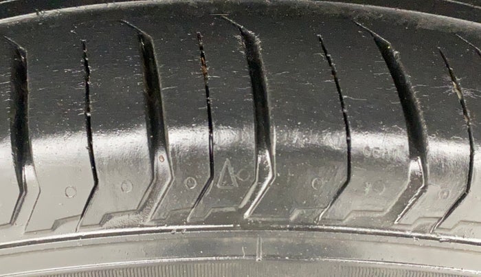 2021 Tata PUNCH ADVENTURE MT, Petrol, Manual, 31,302 km, Right Rear Tyre Tread