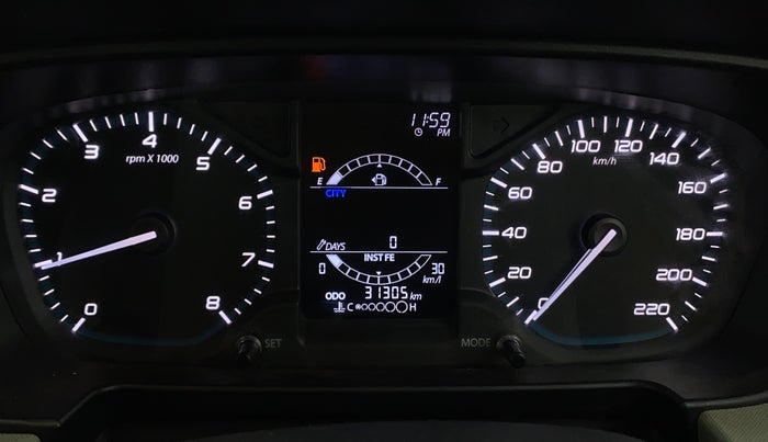 2021 Tata PUNCH ADVENTURE MT, Petrol, Manual, 31,302 km, Odometer Image