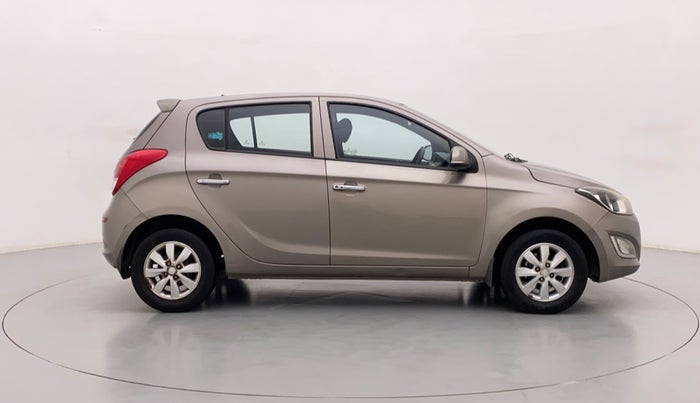 2012 Hyundai i20 ASTA 1.2, Petrol, Manual, 1,13,333 km, Right Side View