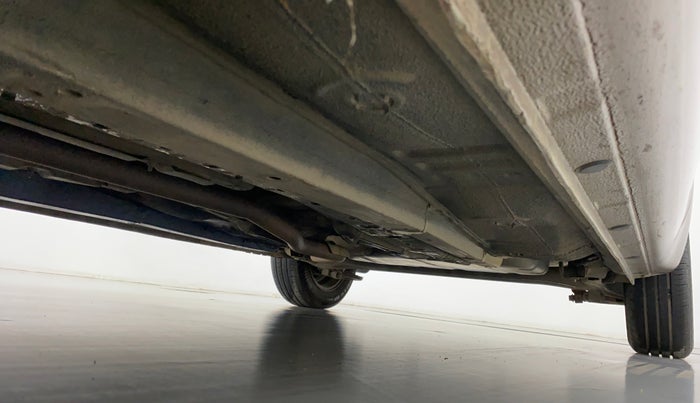 2012 Hyundai i20 ASTA 1.2, Petrol, Manual, 1,13,333 km, Right Side Underbody