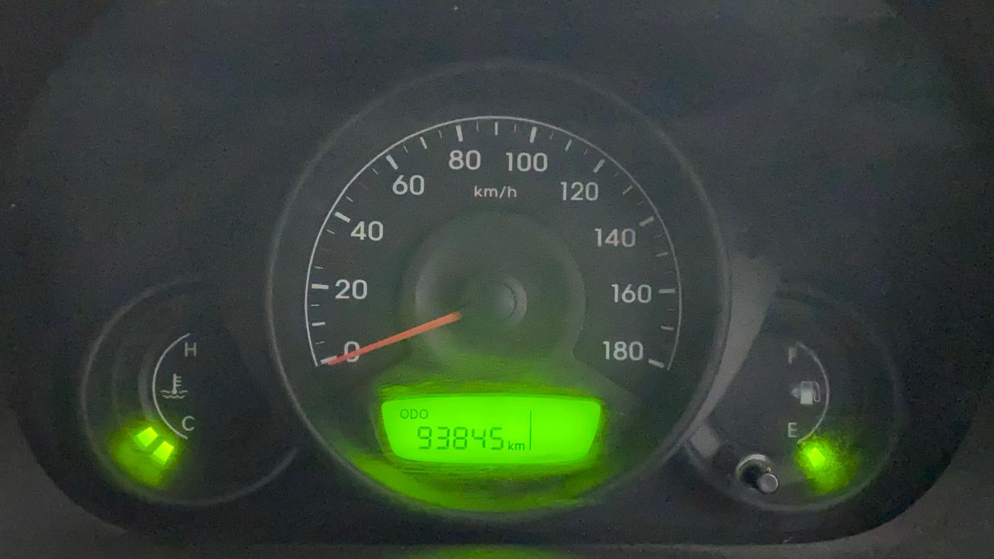 2017 Hyundai Eon ERA +, Petrol, Manual, 93,845 km, Odometer Image