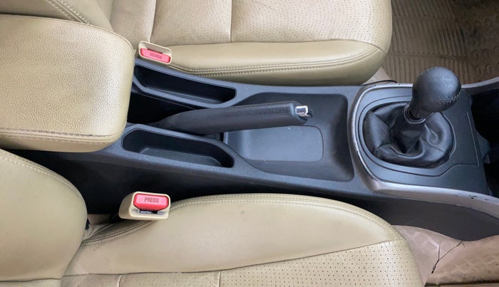 2016 Honda City 1.5L I-VTEC VX, Petrol, Manual, 11,146 km, Gear Lever