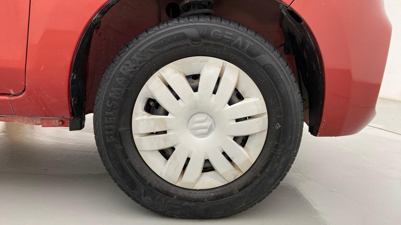 2019 Maruti Alto VXI, Petrol, Manual, 32,607 km, Right Front Wheel