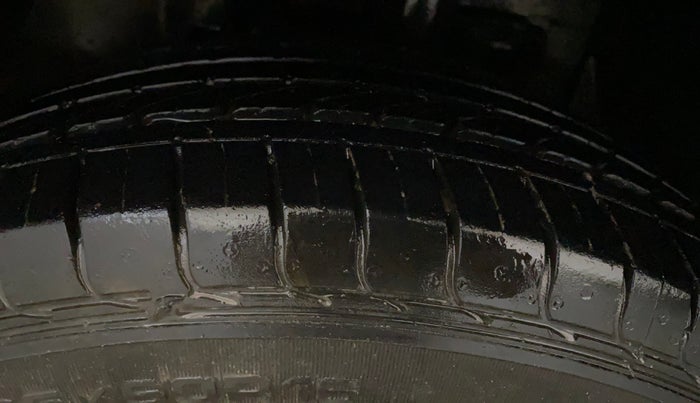 2019 Tata NEXON XM PETROL, Petrol, Manual, 60,083 km, Left Front Tyre Tread