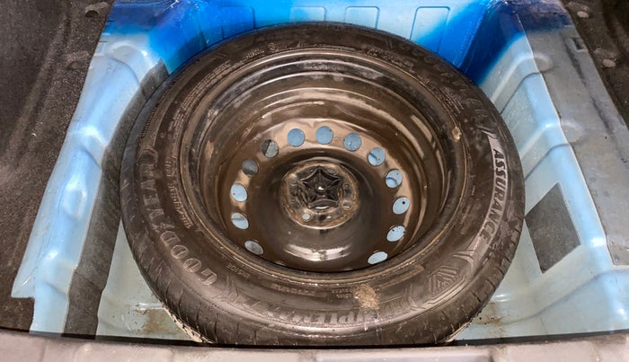 2019 Tata NEXON XM PETROL, Petrol, Manual, 60,083 km, Spare Tyre