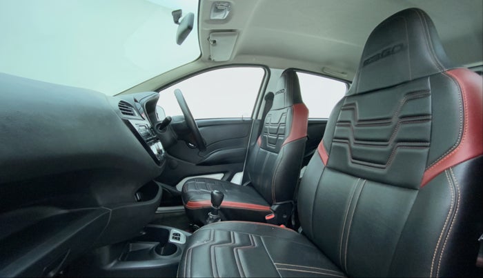 2018 Datsun Redi Go T (O) 1.0 LIMITED EDITION, Petrol, Manual, 25,120 km, Right Side Front Door Cabin