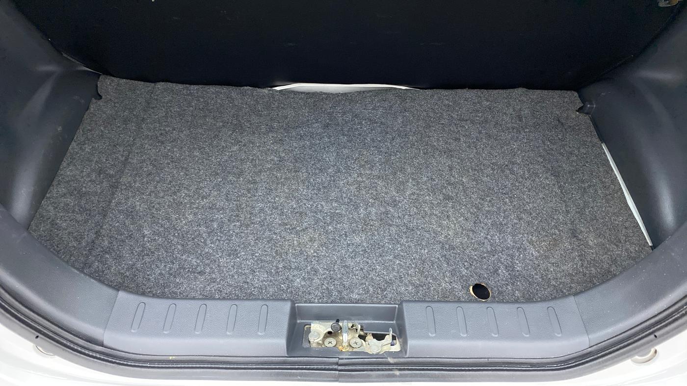 2019 Maruti Alto 800 LXI, Petrol, Manual, 59,415 km, Boot Inside