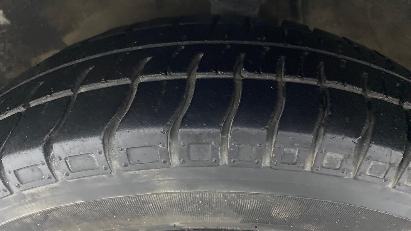 2019 Maruti Alto 800 LXI, Petrol, Manual, 59,415 km, Left Front Tyre Tread