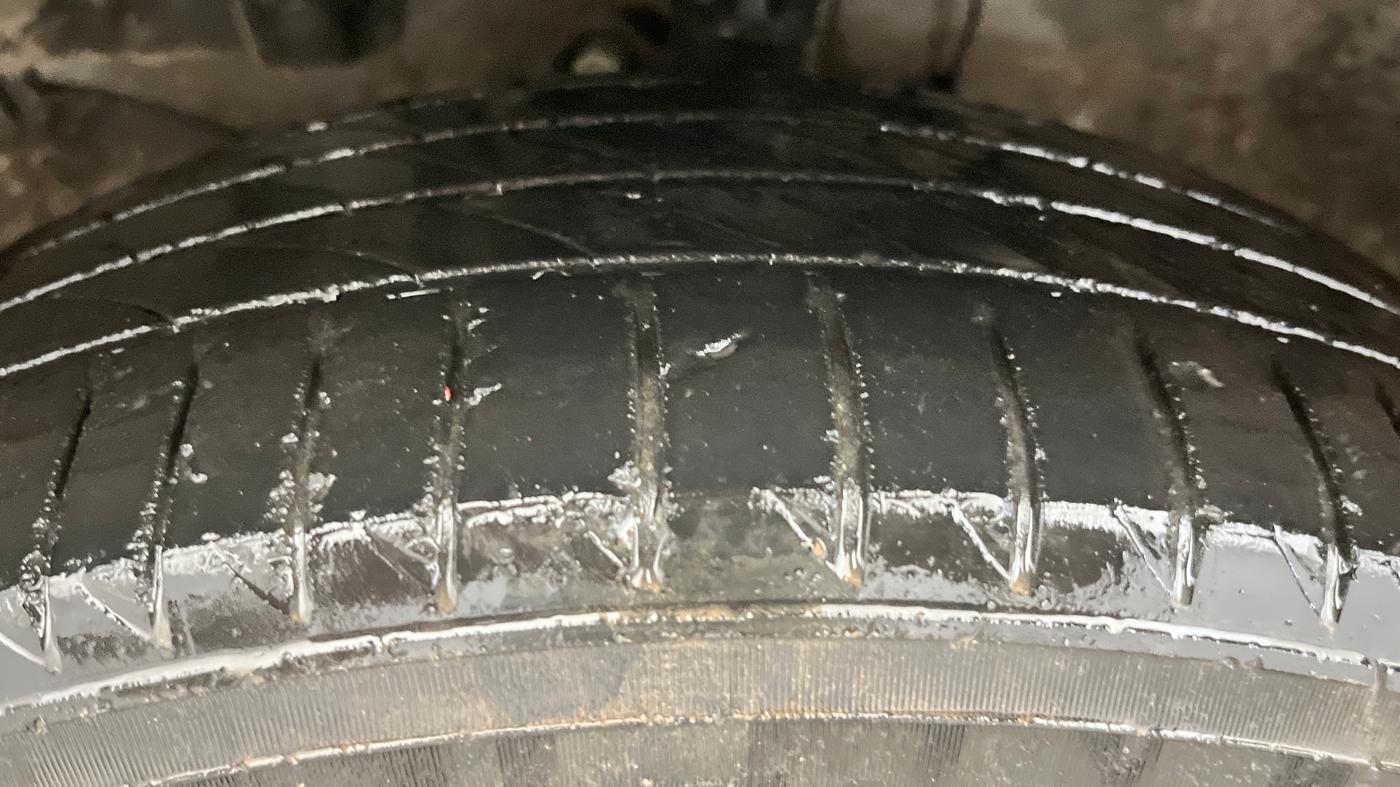 2016 Honda BR-V 1.5L I-VTEC V CVT, Petrol, Automatic, 63,433 km, Left Front Tyre Tread