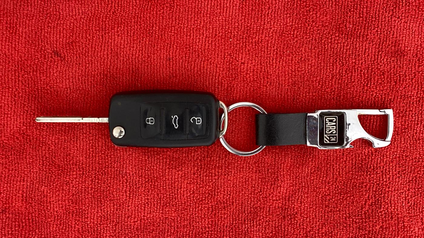 2019 Volkswagen Ameo COMFORTLINE 1.0L, Petrol, Manual, 47,631 km, Key Close Up