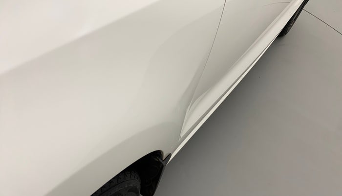 2019 Volkswagen Ameo COMFORTLINE 1.0L, Petrol, Manual, 47,631 km, Left fender - Slightly dented