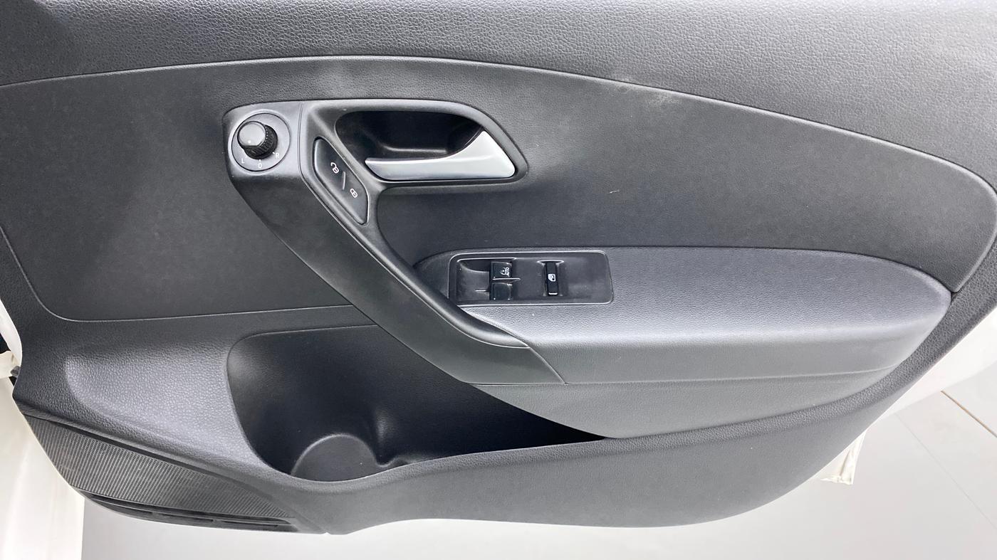2019 Volkswagen Ameo COMFORTLINE 1.0L, Petrol, Manual, 47,631 km, Driver Side Door Panels Control