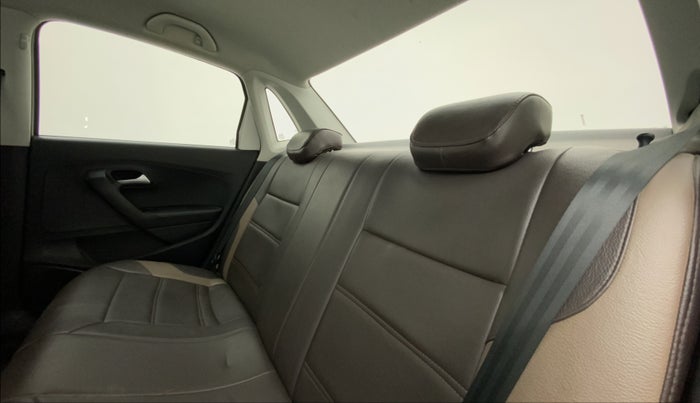 2019 Volkswagen Ameo COMFORTLINE 1.0L, Petrol, Manual, 47,631 km, Right Side Rear Door Cabin