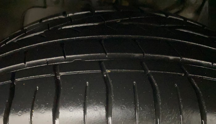2021 Tata NEXON XZ PLUS PETROL, Petrol, Manual, 28,026 km, Left Front Tyre Tread
