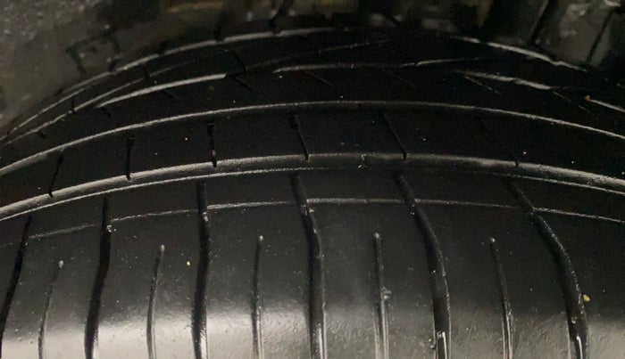 2021 Tata NEXON XZ PLUS PETROL, Petrol, Manual, 28,026 km, Left Rear Tyre Tread