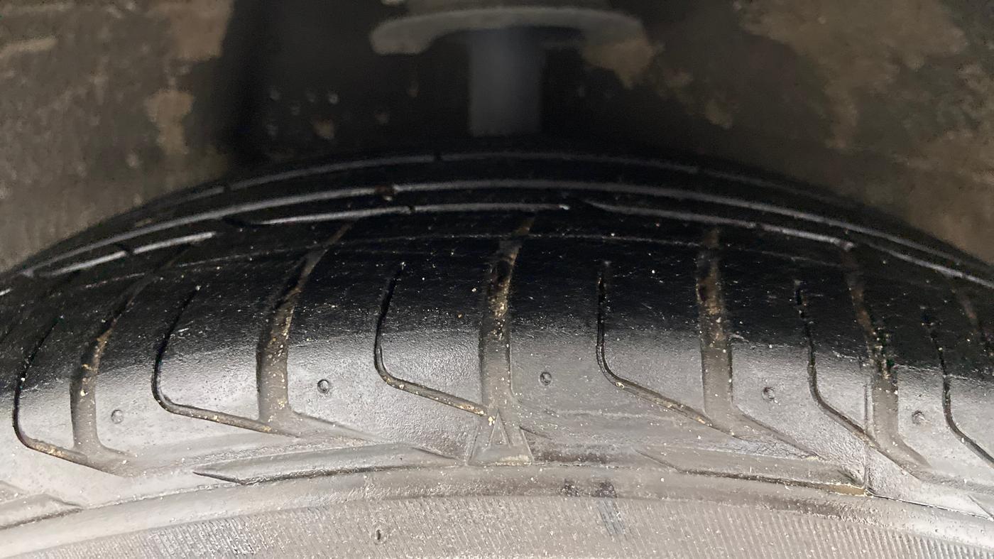 2013 Honda Accord 2.4L I-VTEC AT, Petrol, Automatic, 57,448 km, Right Rear Tyre Tread
